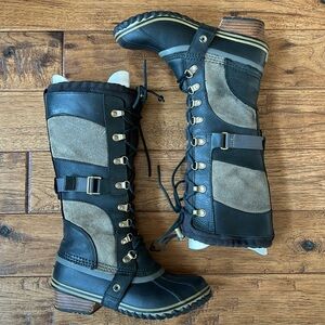 Sorel Black and Gray Lace-Up Winter Rain Boots
